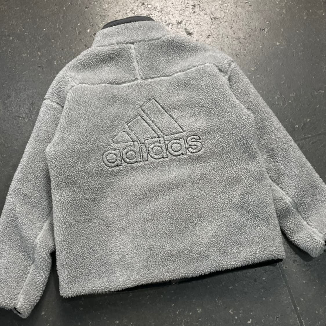 100 아디다스 리버시블 후리스 점퍼 상품이미지3