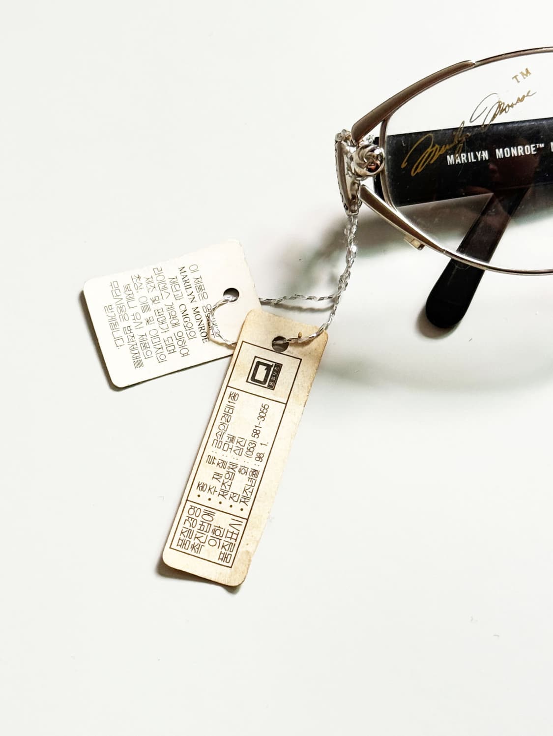 90s Marilyn Monroe 실버 오벌 슬림 프레임 빈티지 안경 상품이미지4