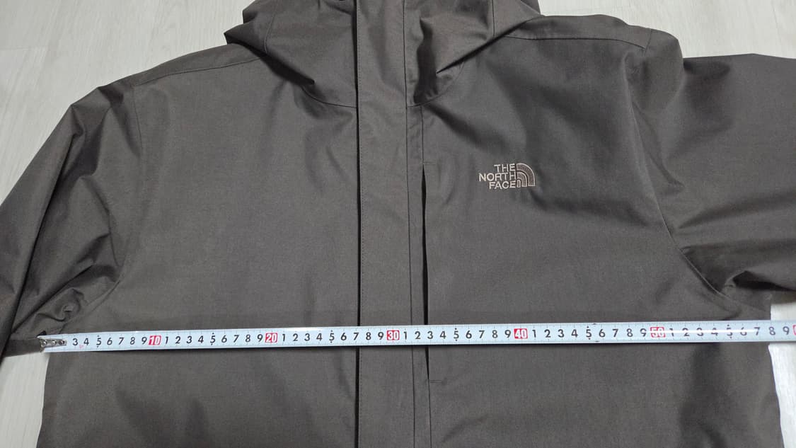 (착샷) 노스페이스 바람막이 시티 트리클라이메이트 자켓 상품이미지6