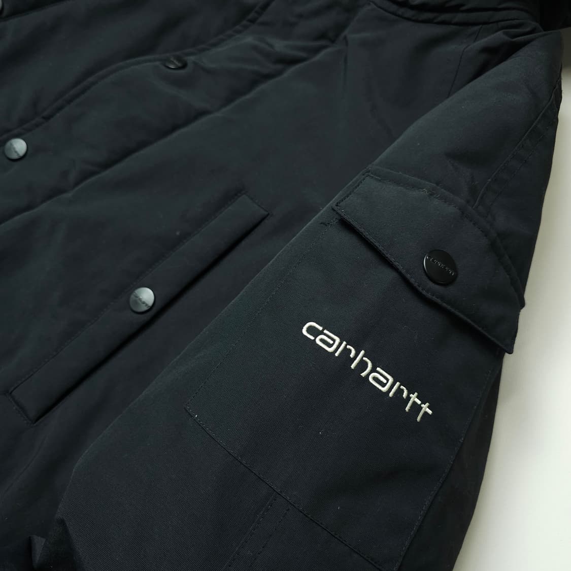 칼하트 다운파카 블랙 XS 상품이미지5