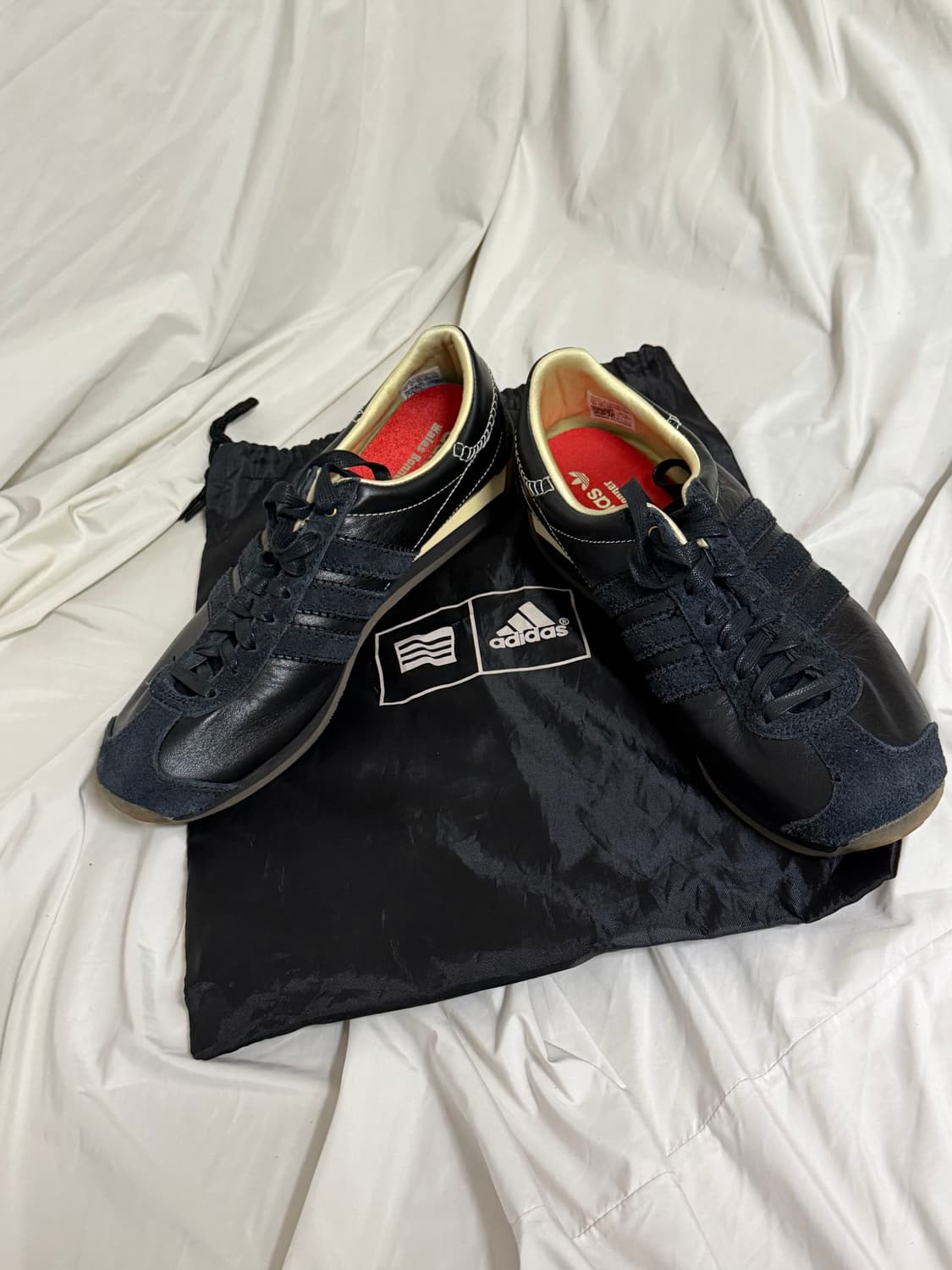 아디다스 x 웨일스 보너 컨트리 코어 블랙 상품이미지4