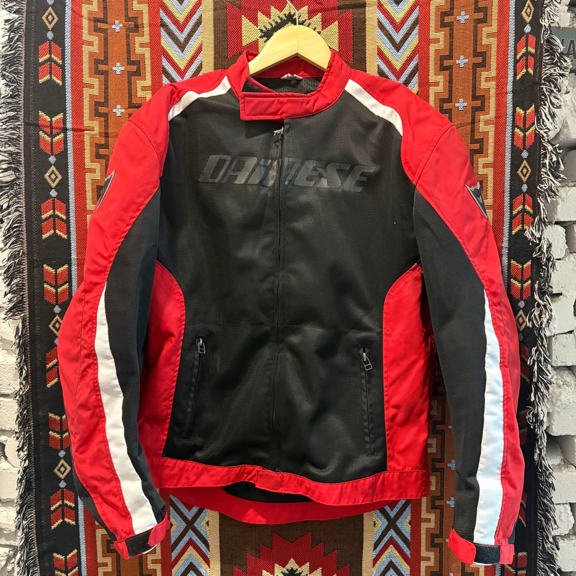 다이네즈 블랙&래드 레이싱 자켓 상품이미지2