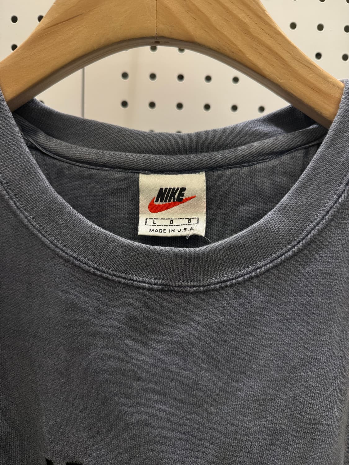 나이키 에어포스 자수 로고 맨투맨 U818 상품이미지5