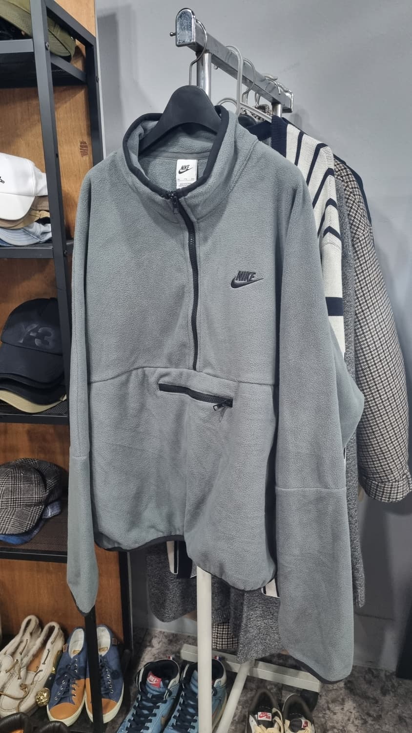 nike 반집업 플리스 가슴단면70(110~115) 표기2xL 상태최상 상품이미지1