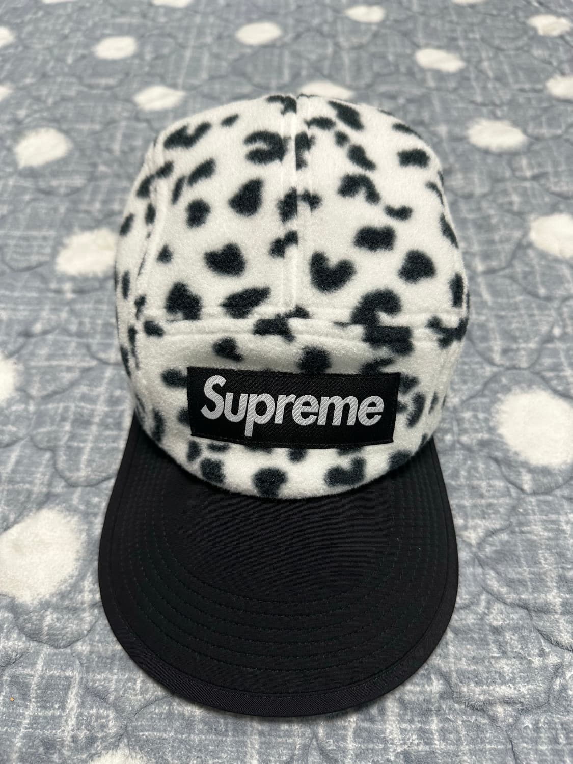 슈프림 이어플랩 상품이미지2