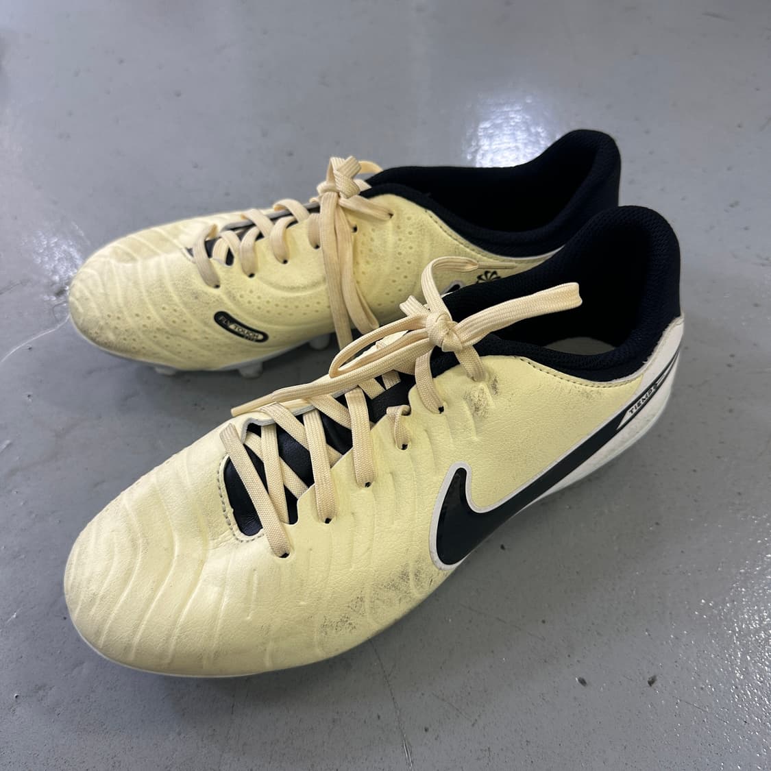 240 나이키 축구화 0406D 상품이미지2