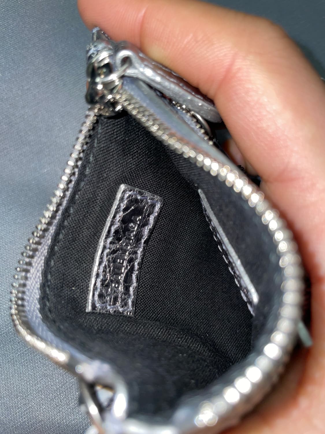 발렌시아가 르카골 카드지갑 상품이미지4