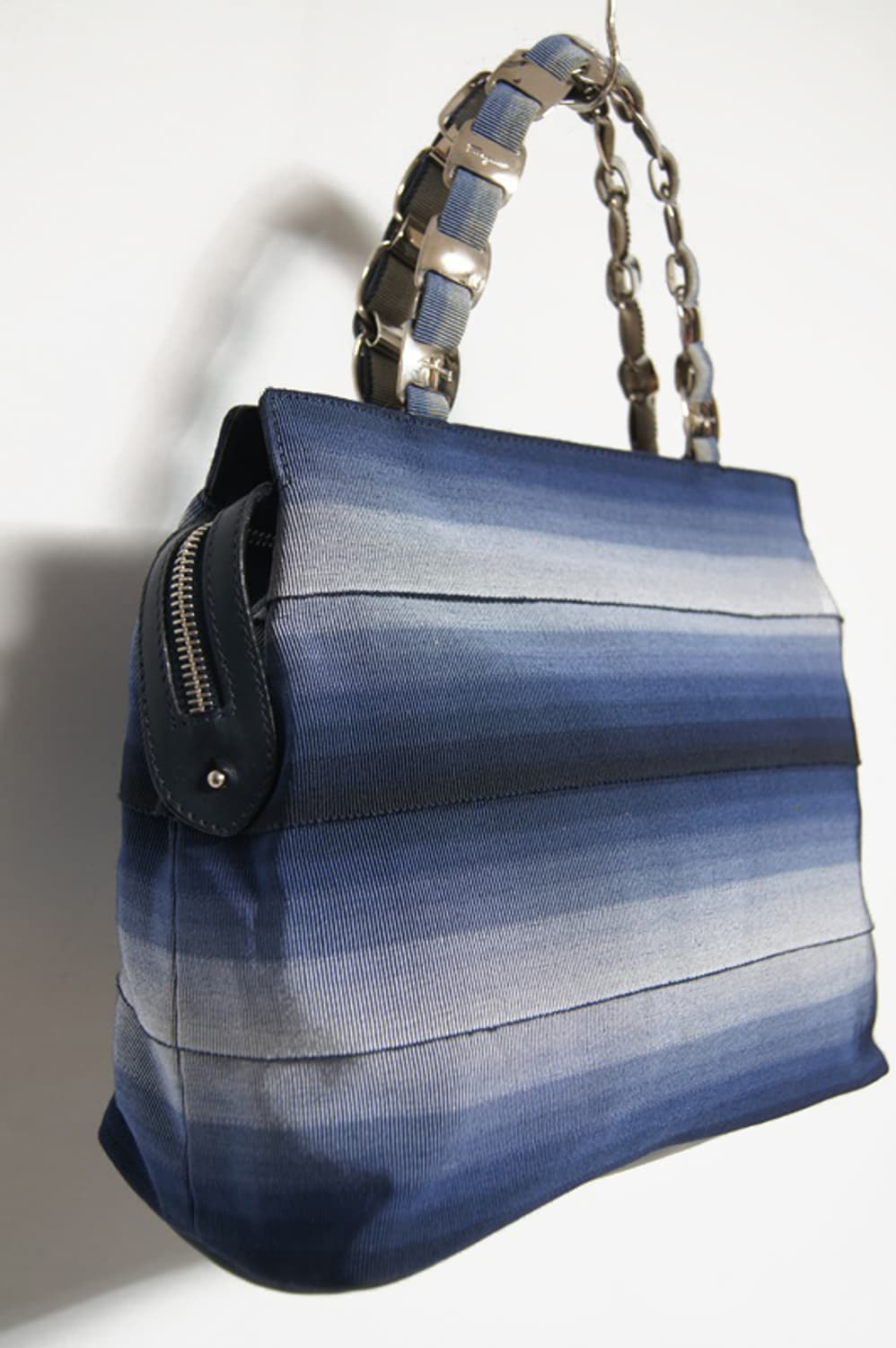 페라가모 정품 바라리본 체인 토트 숄더백 상품이미지2