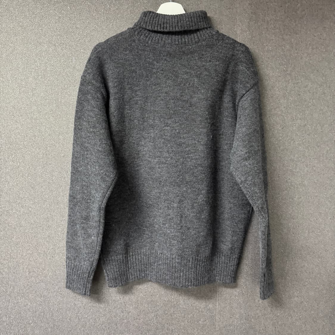 아미 터틀넥 울 니트 XL 상품이미지2