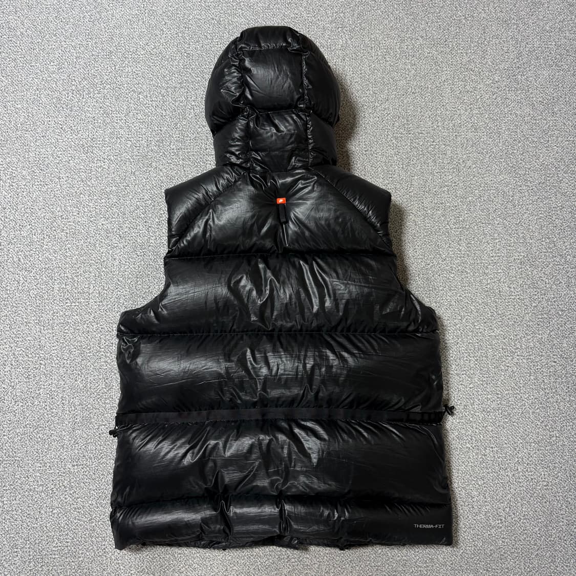 [정가 30만원] 나이키 써마핏 패딩 조끼 상품이미지2