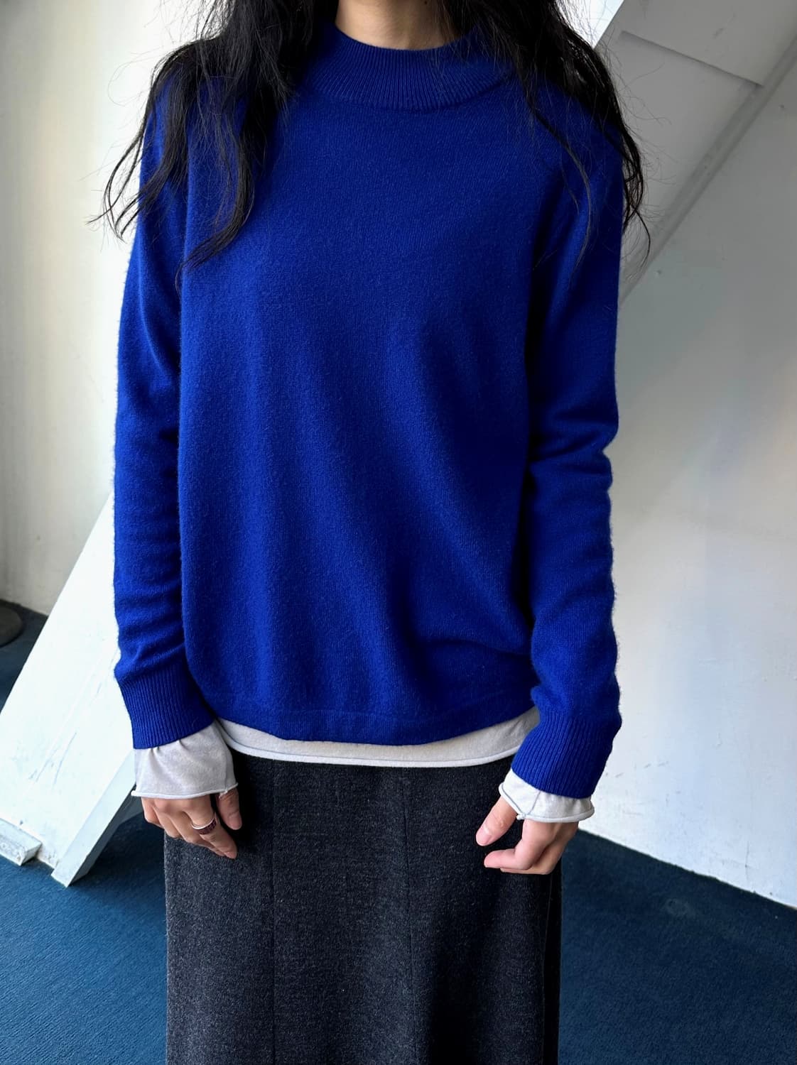 Pure cashmere design neck knit P/O 상품이미지7
