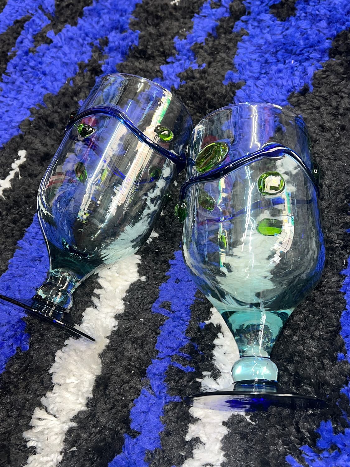 80s Hand-Blown art glass Goblet BL/GR 상품이미지6