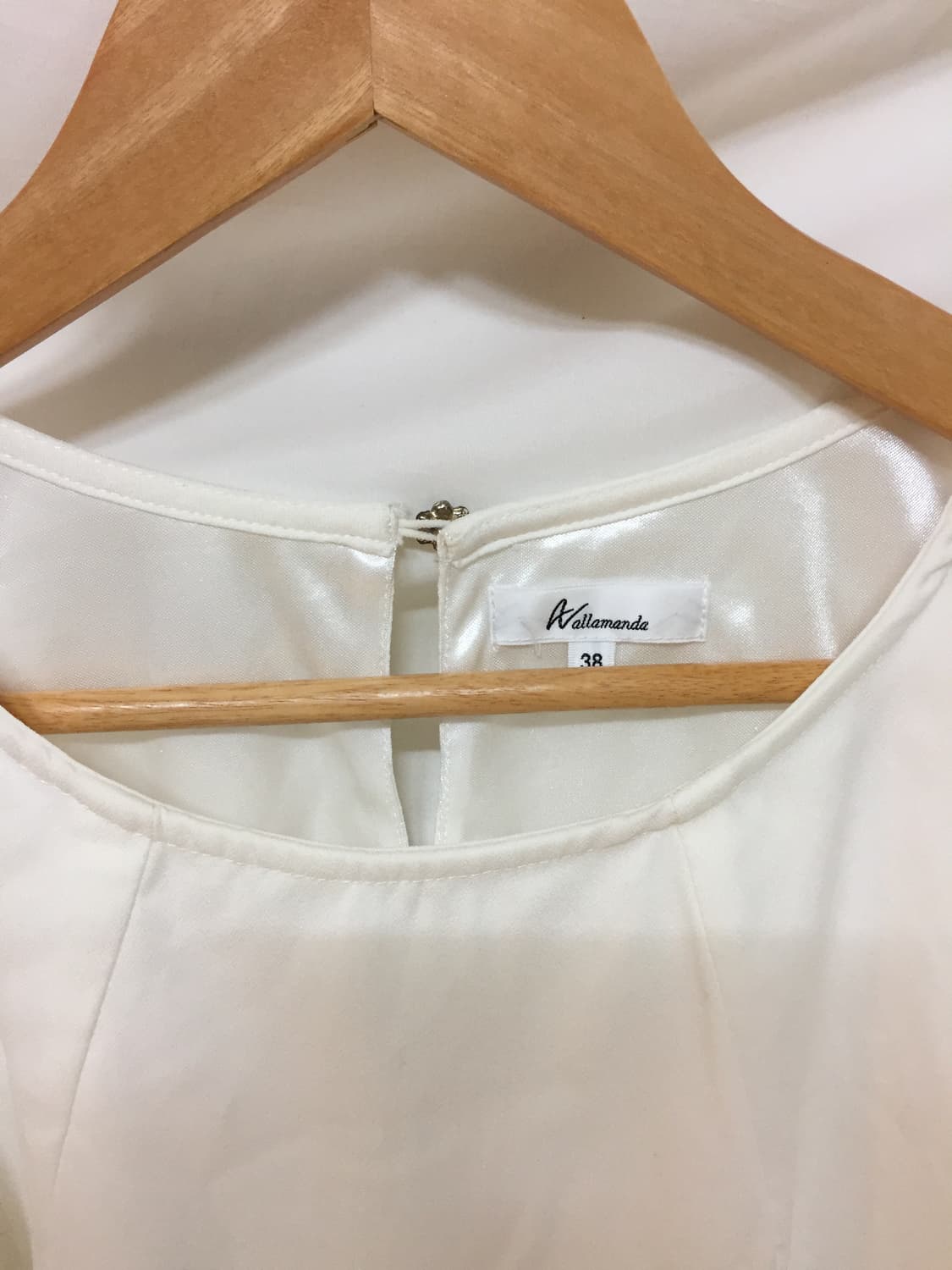 어깨 트임 리본 블라우스 상품이미지3