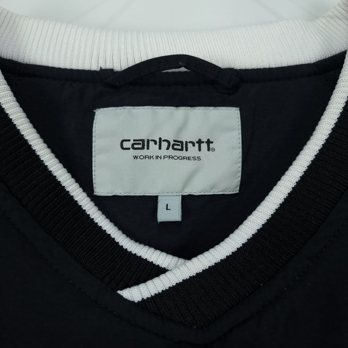 [칼하트] 로고 프린팅 브이넥 오버핏 바람막이 아노락 자켓 M19065 상품이미지8