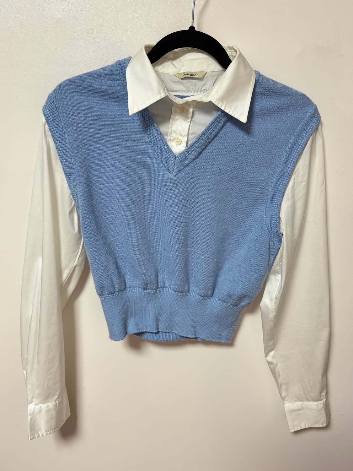 아비에무아 니트 베스트 레이어드 셔츠 (스카이블루) 상품이미지1