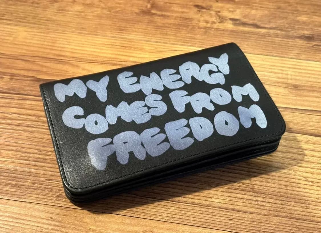 꼼데가르송 중지갑 상품이미지1