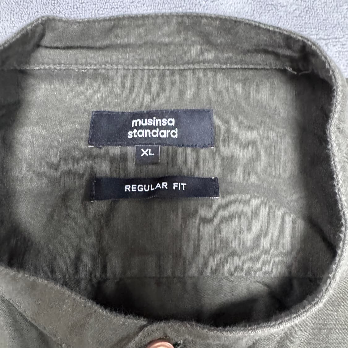 무신사 스탠다드 카키 셔츠 상품이미지2