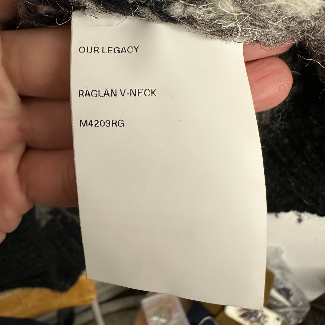 아워레가시 그린란드 V넥 스웨터 상품이미지6