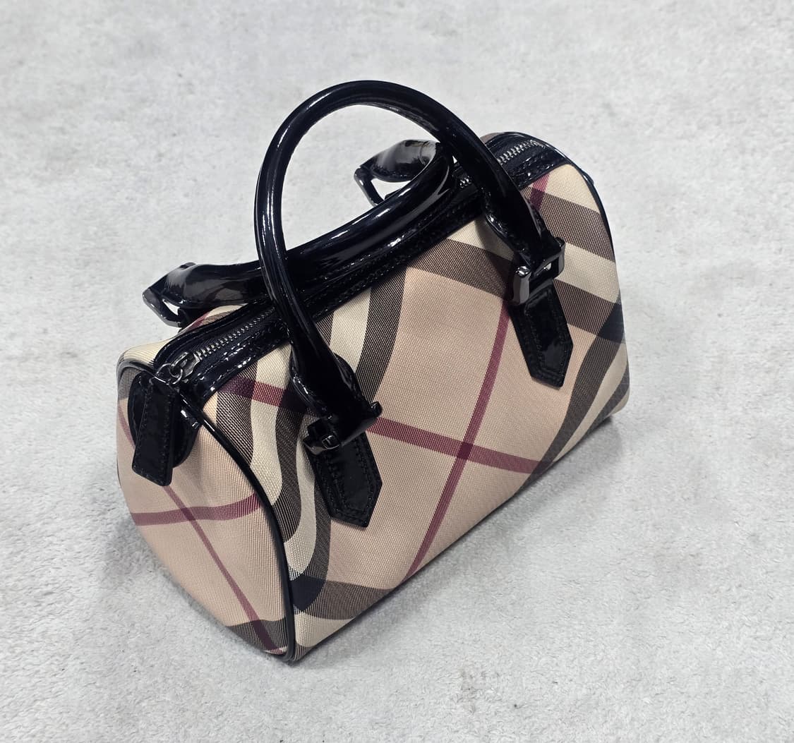 버버리 노바체크 시그니처 미니 보스턴백 상품이미지1