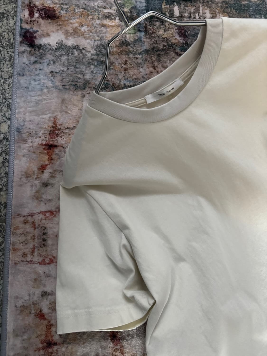 The Row Round T 상품이미지1