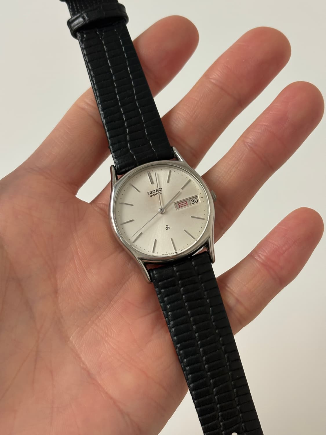 1970s Cushion Shaped Silver Quartz 상품이미지2