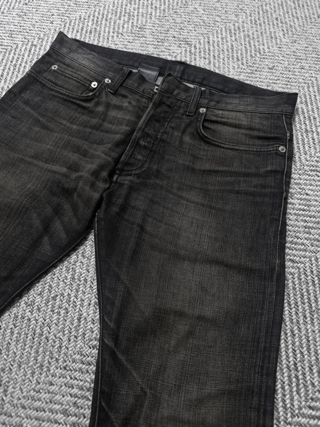 디올옴므 dior homme 블랙리퍼 29인치(노수선) 상품이미지2