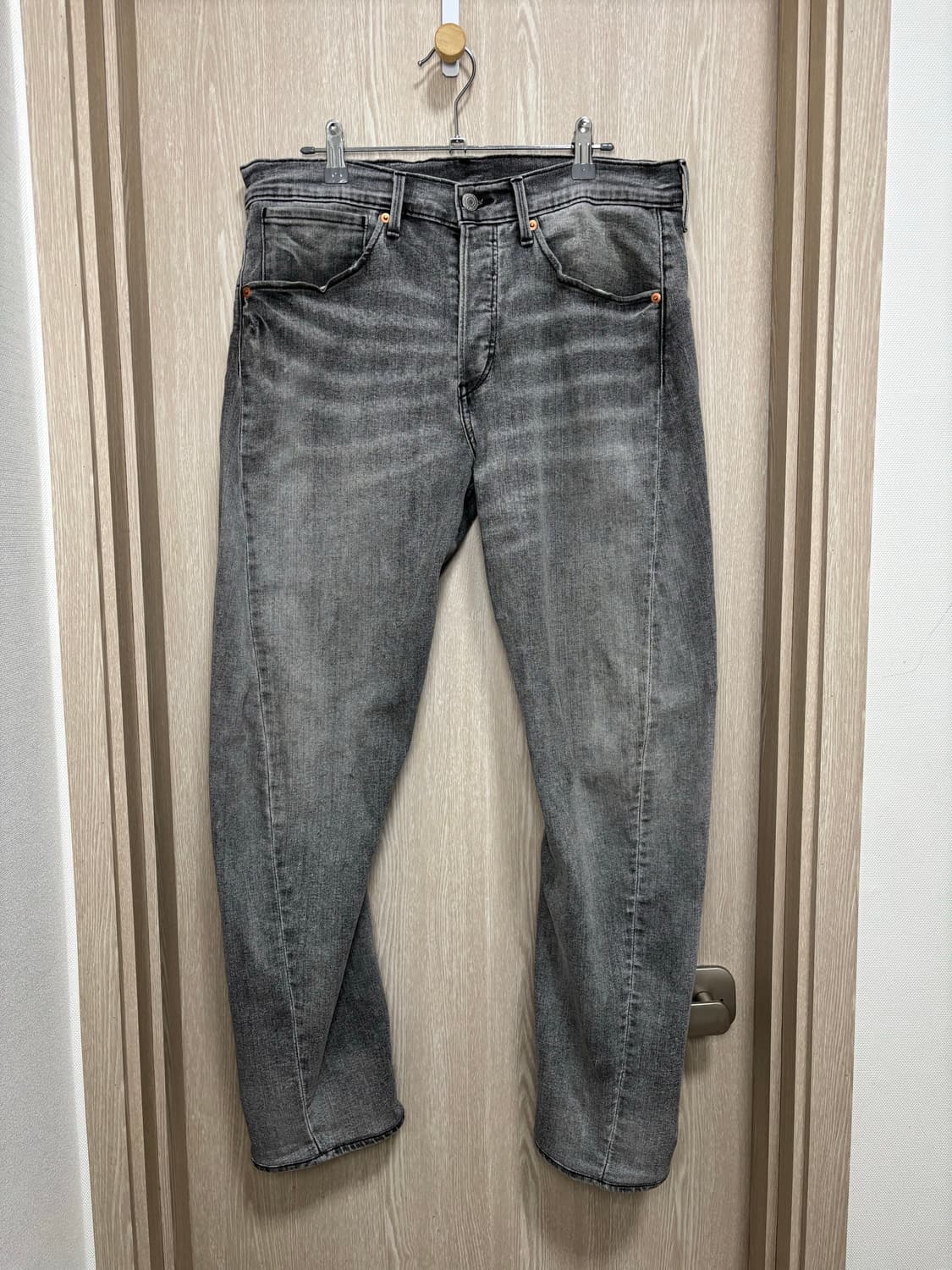 리바이스 프리미엄 엔진니어드502 데님팬츠/32/그레이 상품이미지2