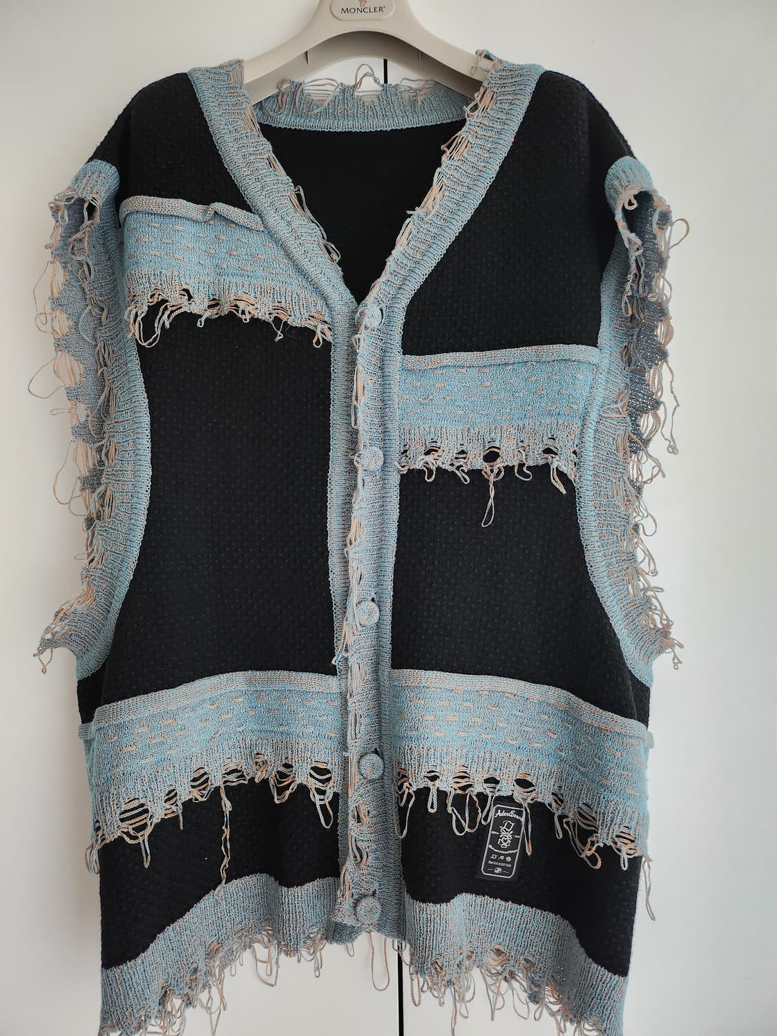 아더에러 니트베스트  상품이미지3