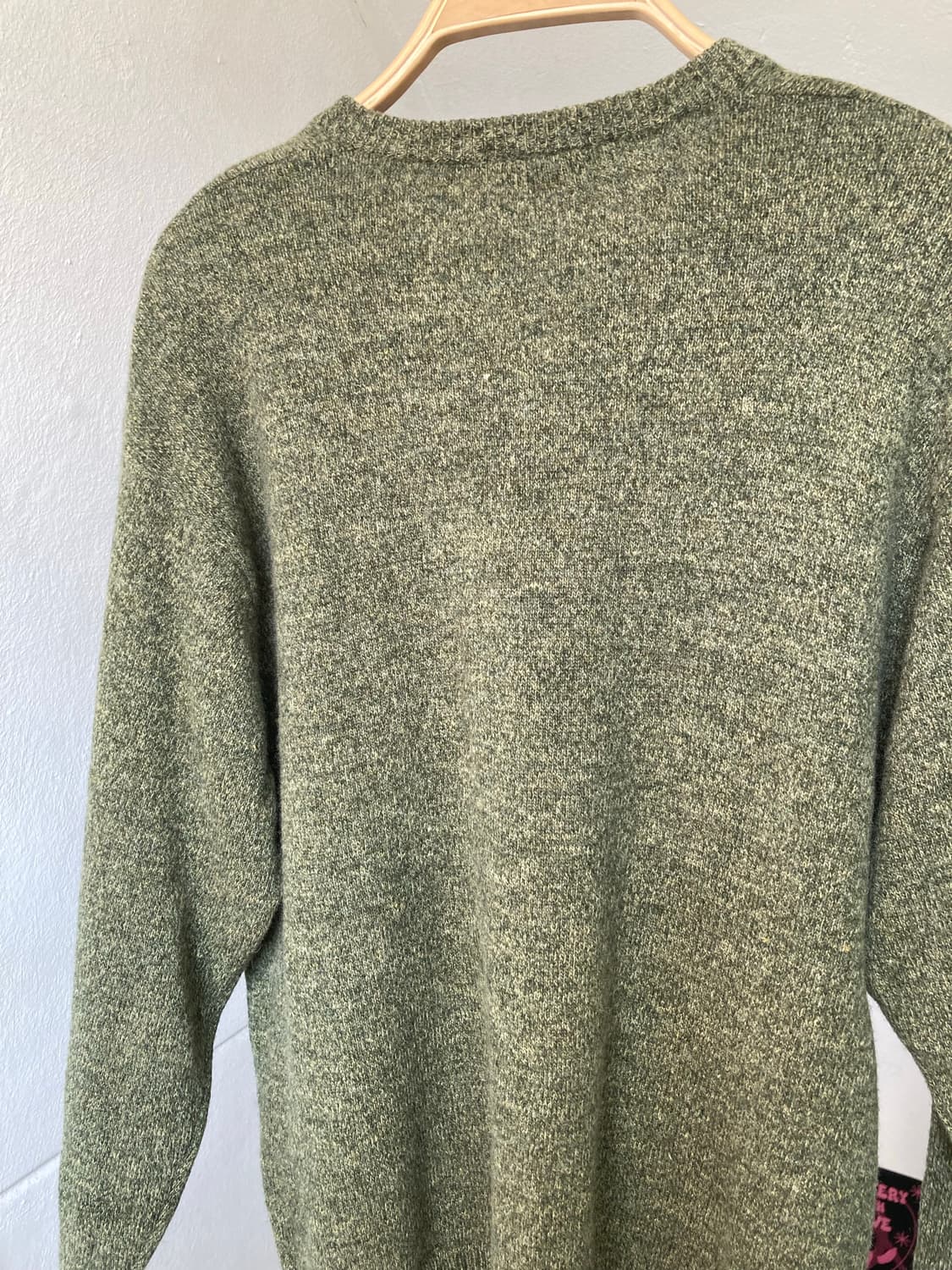 울 100% 쑥색 브이넥 니트 상품이미지6