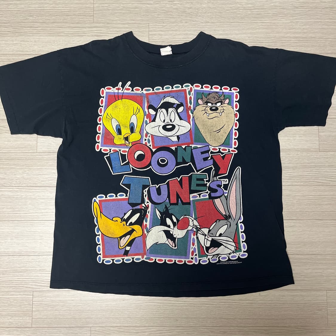 90s 루니툰즈 빈티지 티셔츠 상품이미지1