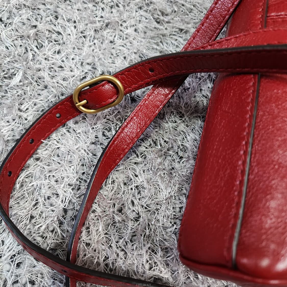 구찌 르벨 스몰 크로스백 상품이미지6