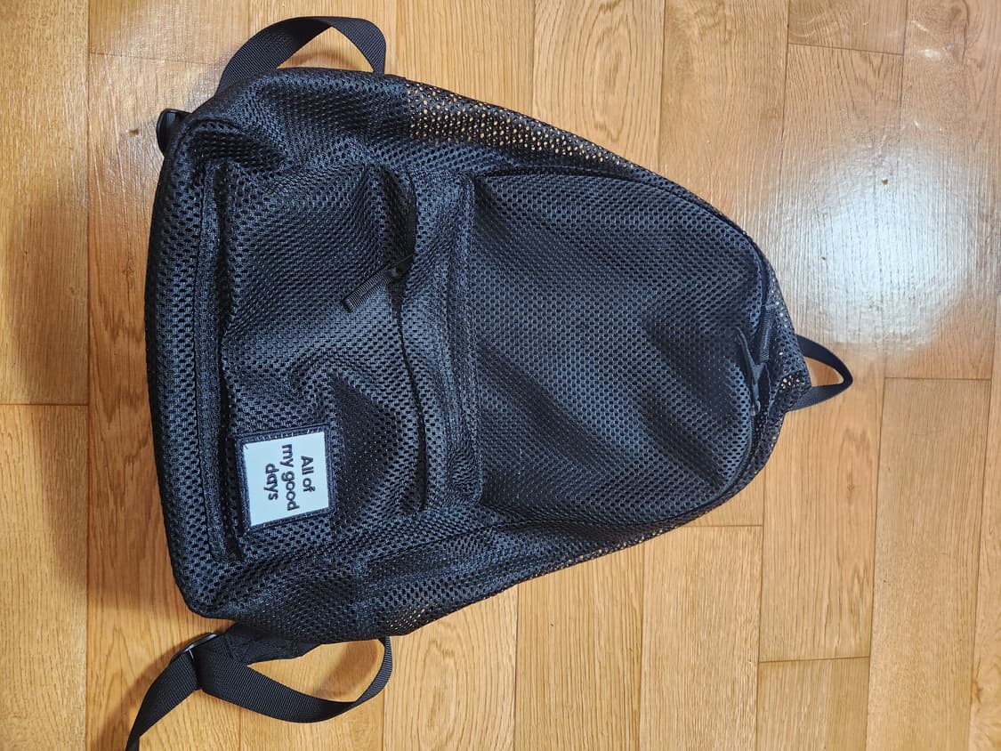 탑텐 검정색 메쉬 백팩 배낭 상품이미지1