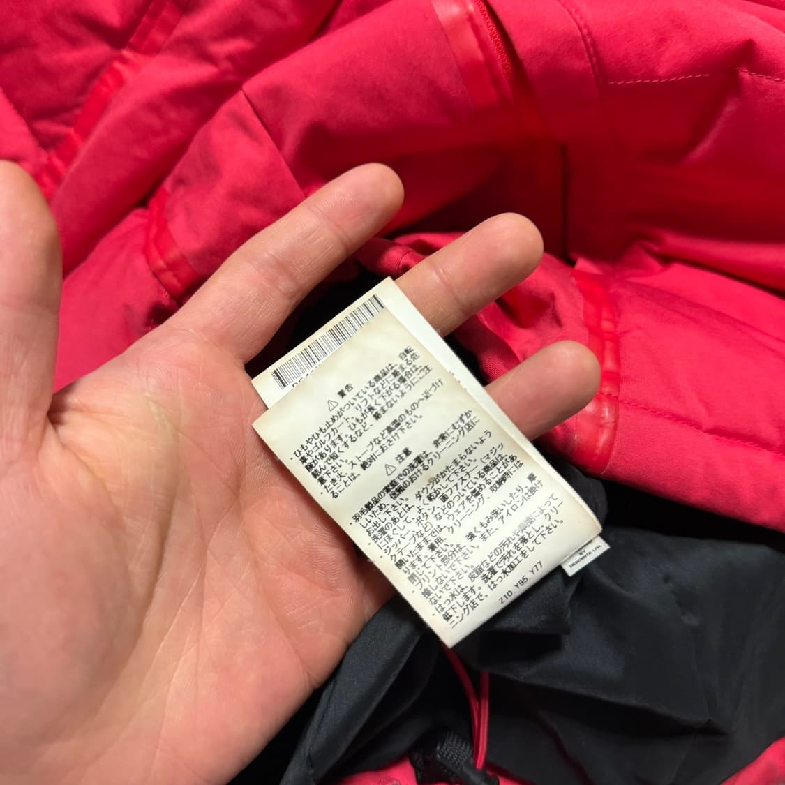 데상트 사이드로고 경량패딩 자켓 상품이미지6