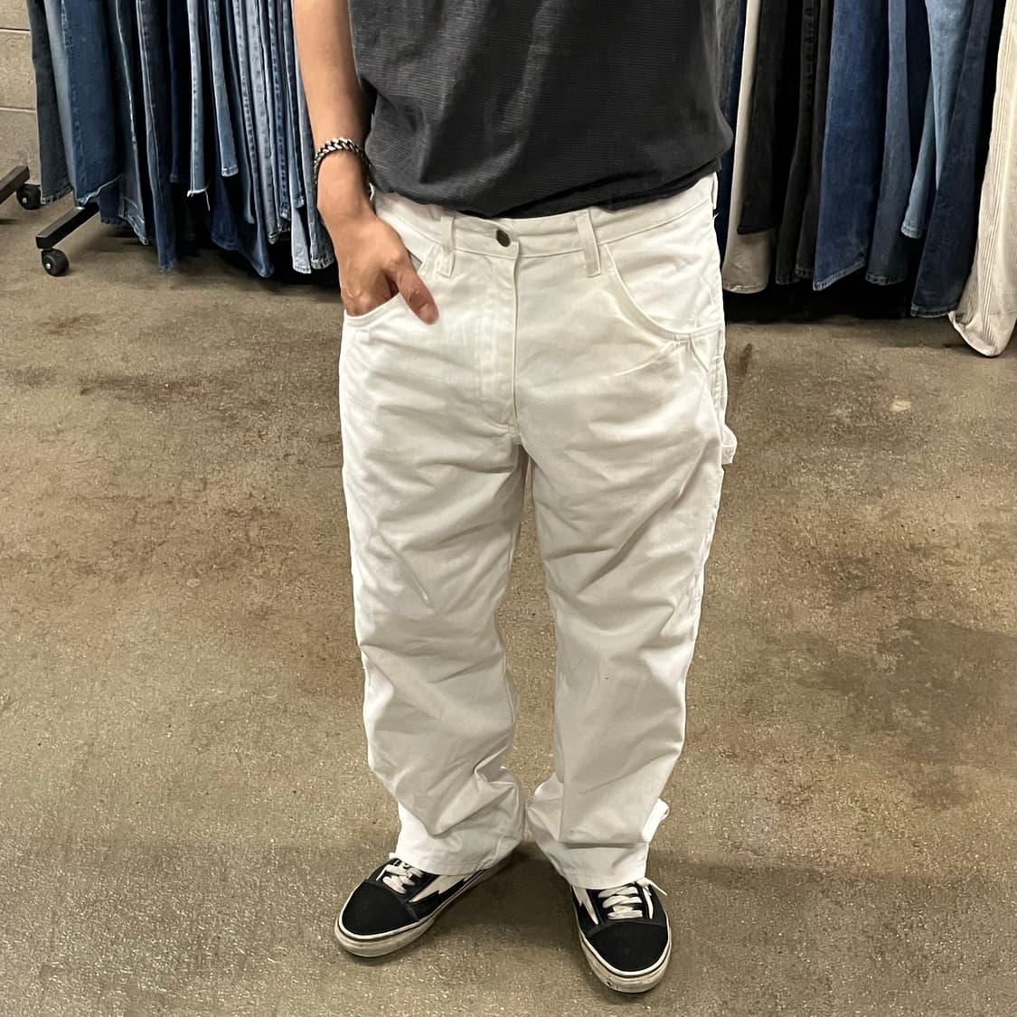 Wrangler 화이트 카펜터 팬츠 (34“) 상품이미지7