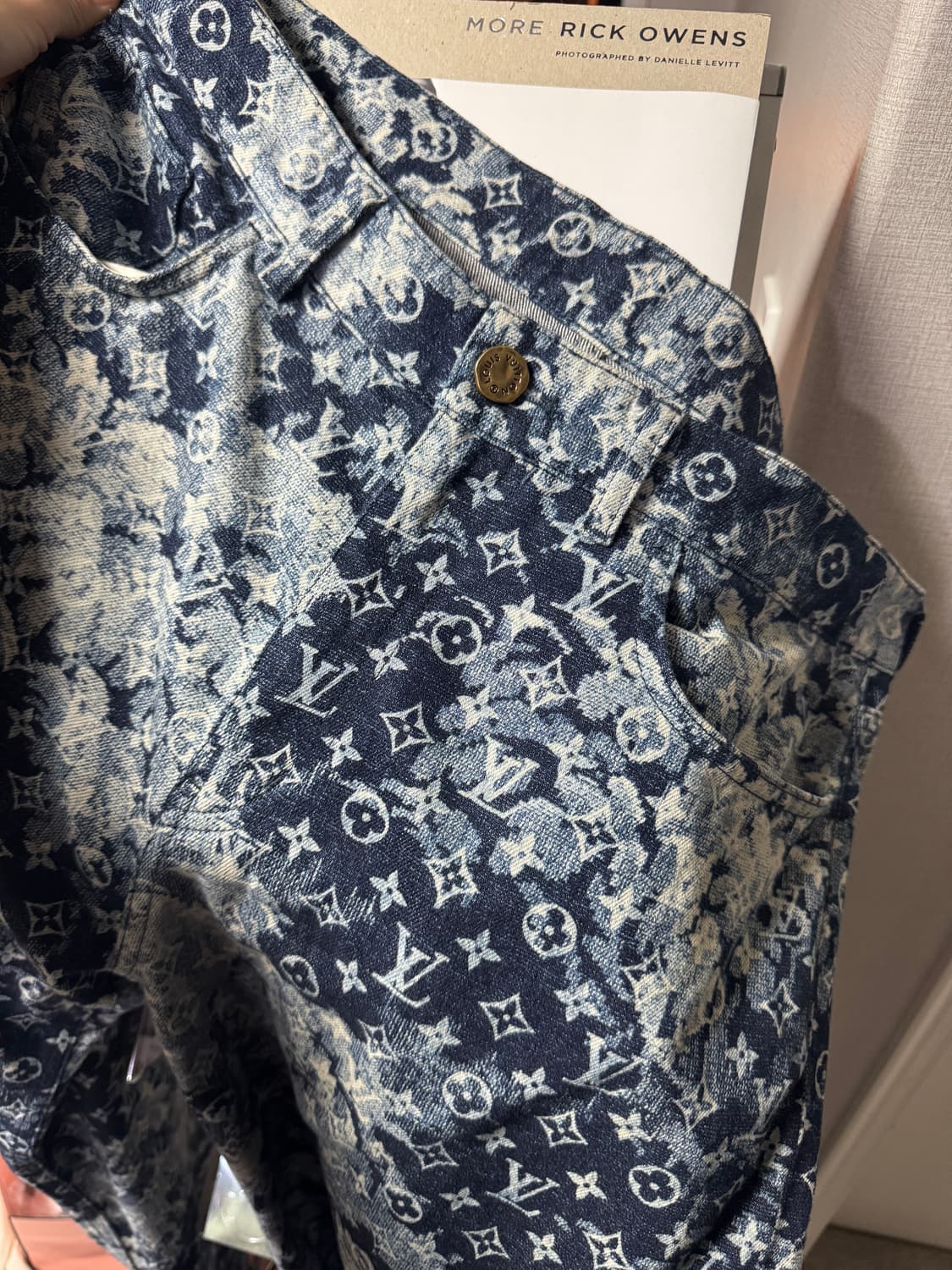 루이비통 버질아블로 태피스트리 모노그램 데님 팬츠 34 상품이미지1