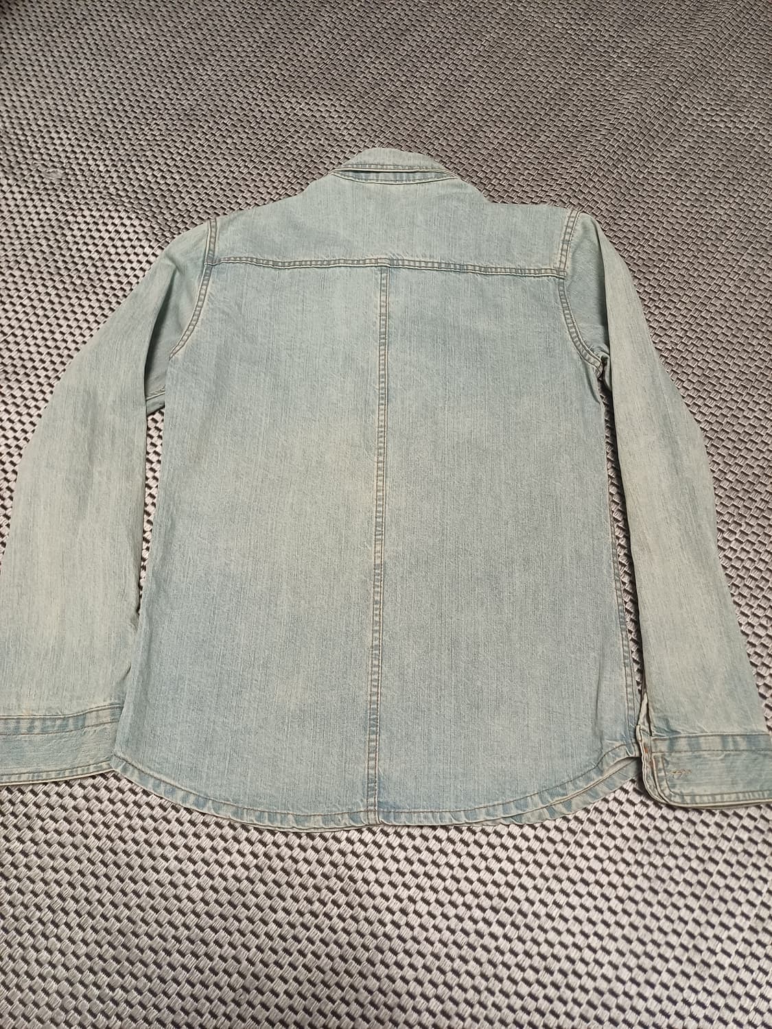 ZETTA(제타) 슬림핏 연청 데님 웨스턴 셔츠 상품이미지2