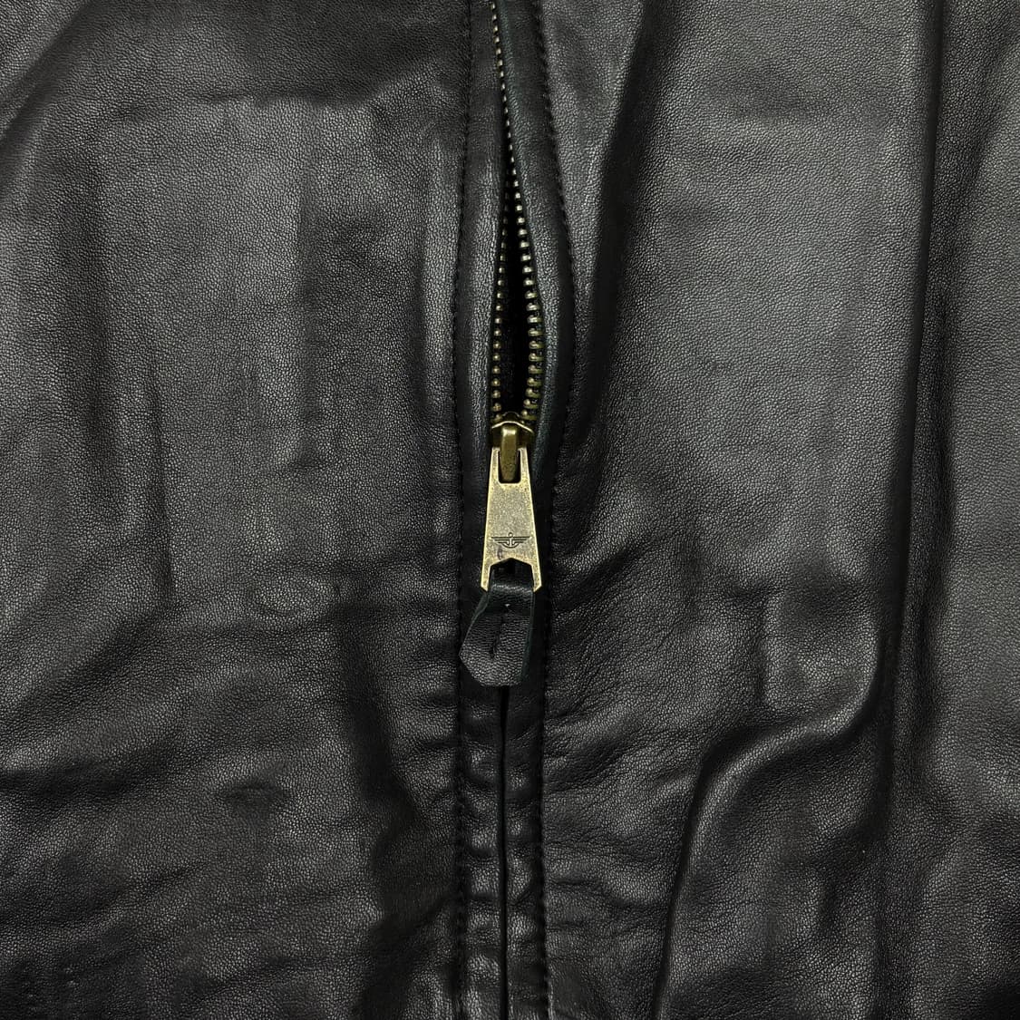 다커스 레더 자켓 상품이미지5