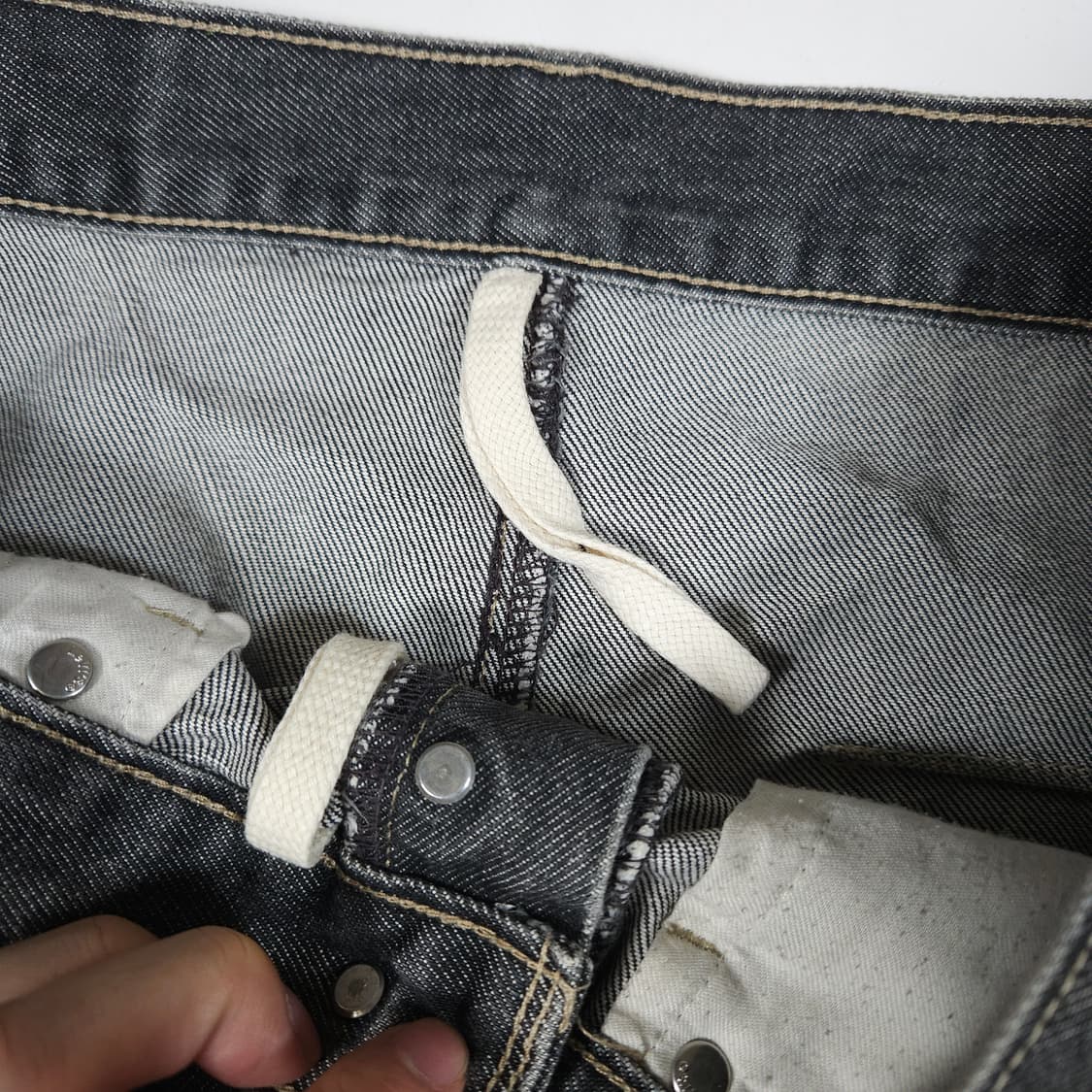 리바이스 엔지니어드 흑청 데님팬츠  상품이미지5