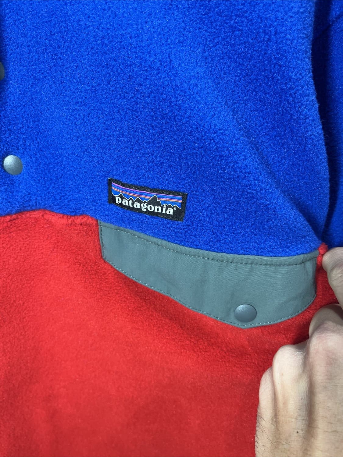 23FA 파타고니아 신칠라 스냅-T 블루/레드 상품이미지2