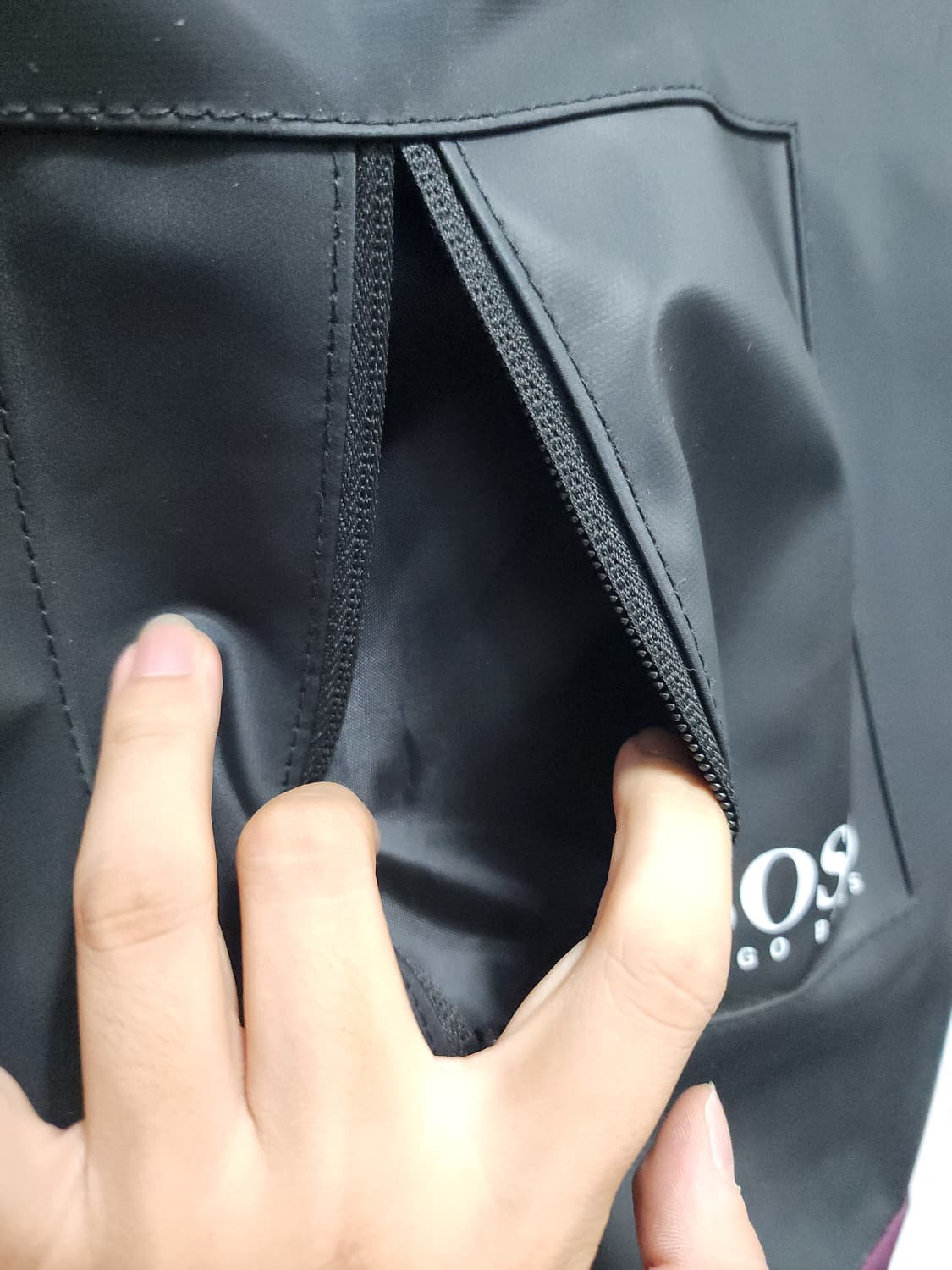 휴고보스 BOSS 와인색 백팩 상품이미지3