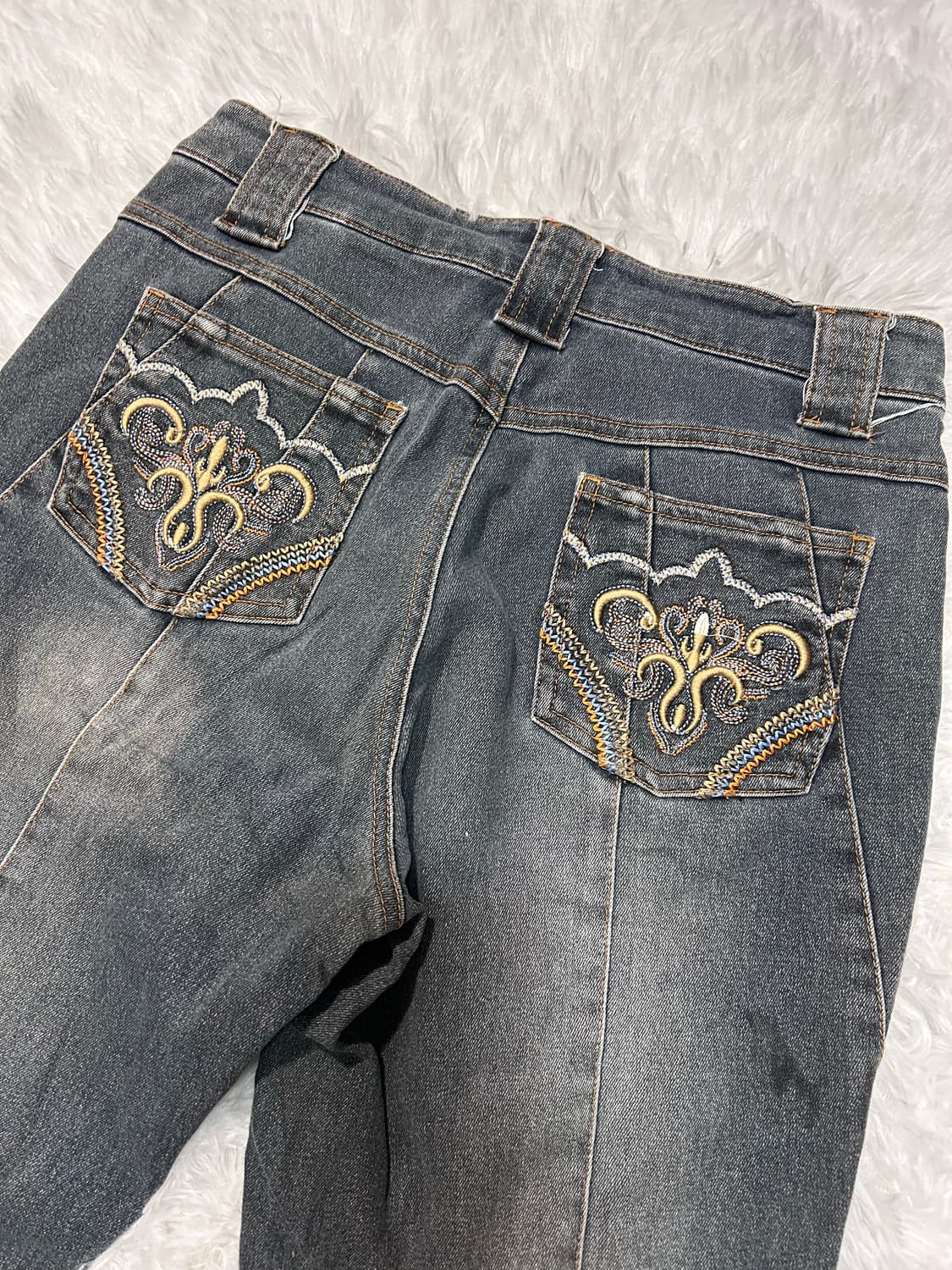 fullheart embroidery bootscut denim  상품이미지5