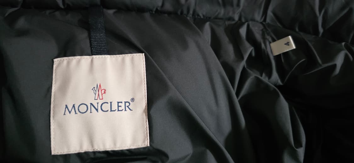 24FW 몽클레어 슈브르즈 Chevreuse/블랙/4사이즈 팝니다 상품이미지3