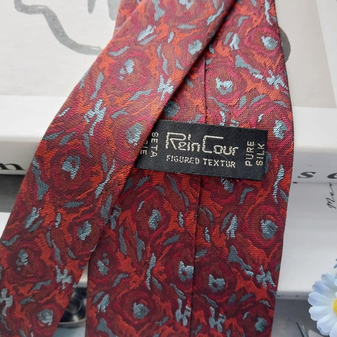 레인쿠스 실크 와인 자카드 패턴 넥타이 8.6cm A+등급 K1436
 상품이미지6