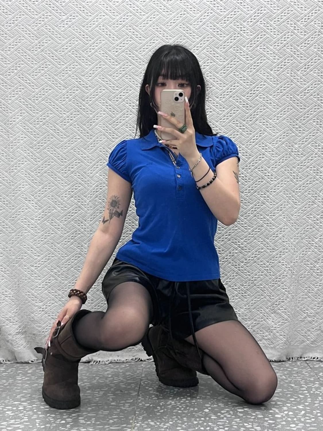 버버리 레트로 페미닌 브릿 퍼프소매 반팔 카라티 S C12200 상품이미지2