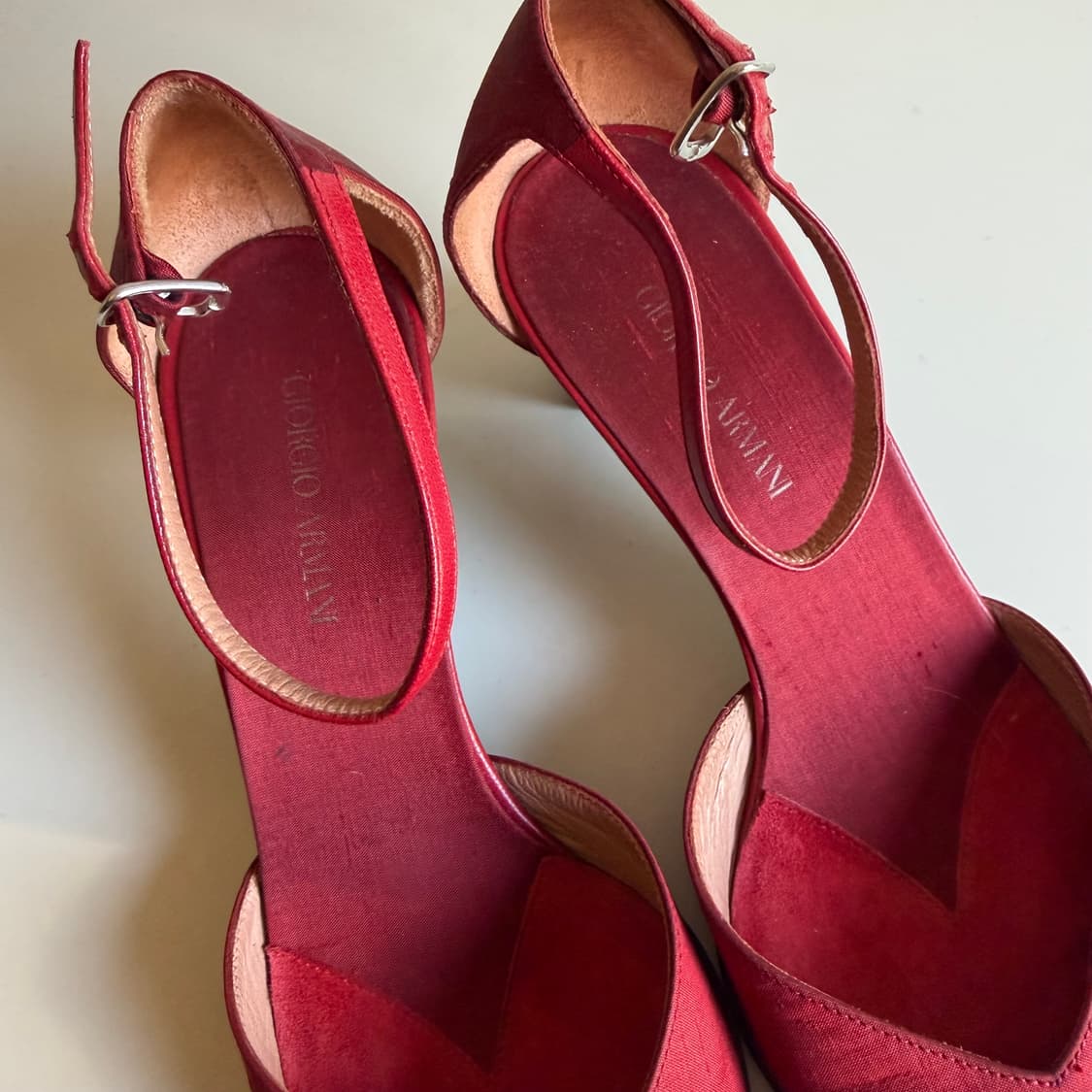 조르지오 알마니 플라워패턴 키튼 힐 상품이미지6