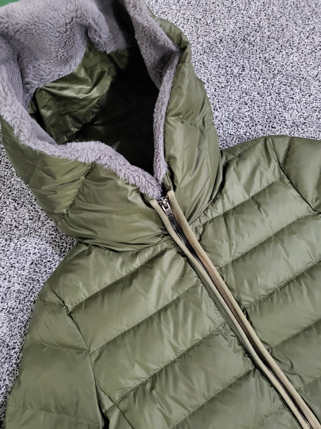 카키 구스다운 패딩  상품이미지6