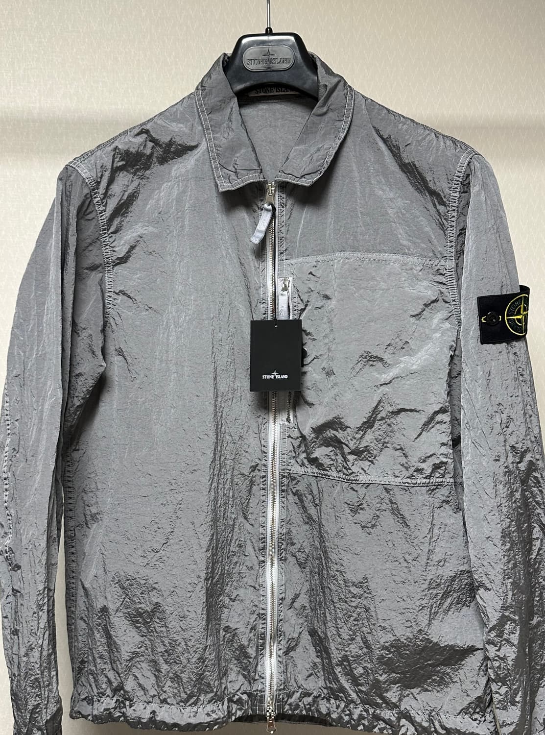 스톤아일랜드 나일론 에코닐 자켓 25ss XL(105-110) 상품이미지1