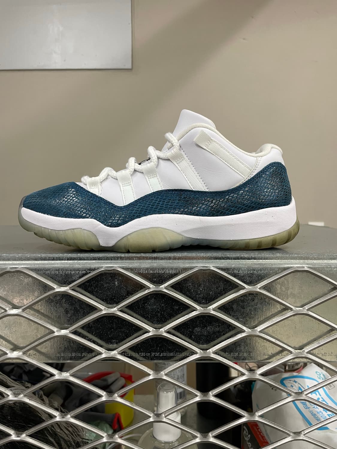 나이키 조던11 네이비 스네이크 스킨 250 (gr-4264) 상품이미지1