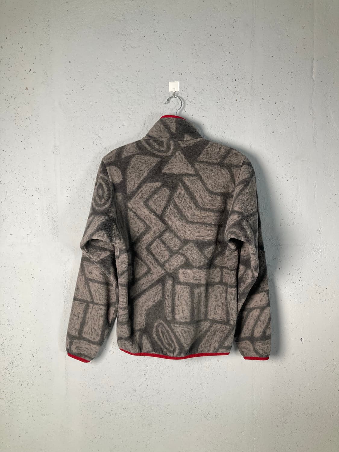 파타고니아 신칠라 아즈텍 그레이 레드 (XS) 상품이미지2