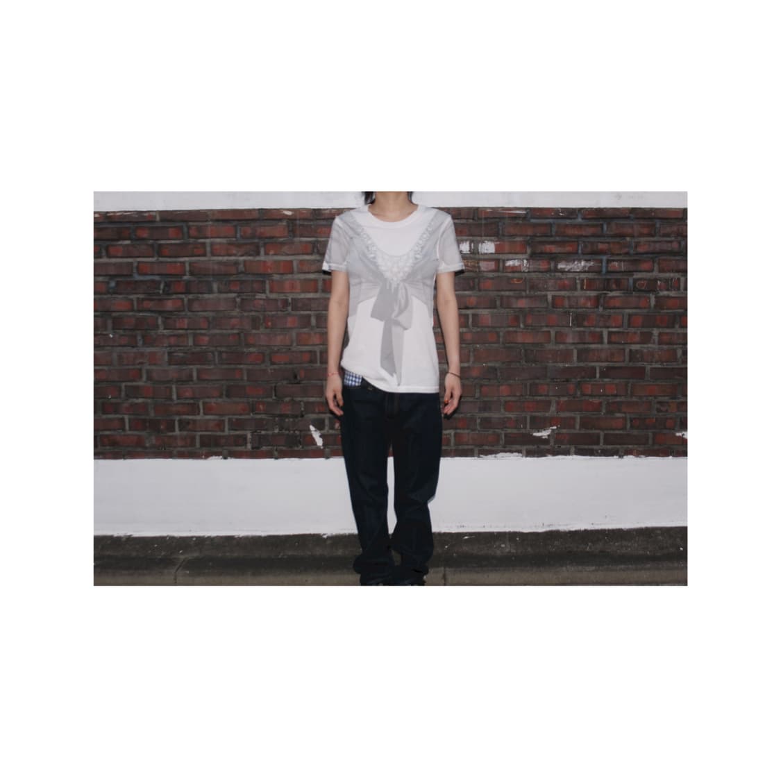 Dim Ribbon Inside Out T-shirt 상품이미지2